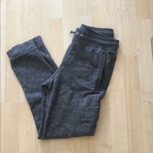 Boys’ Cat & Jack sweatpant joggers. L(12/14)